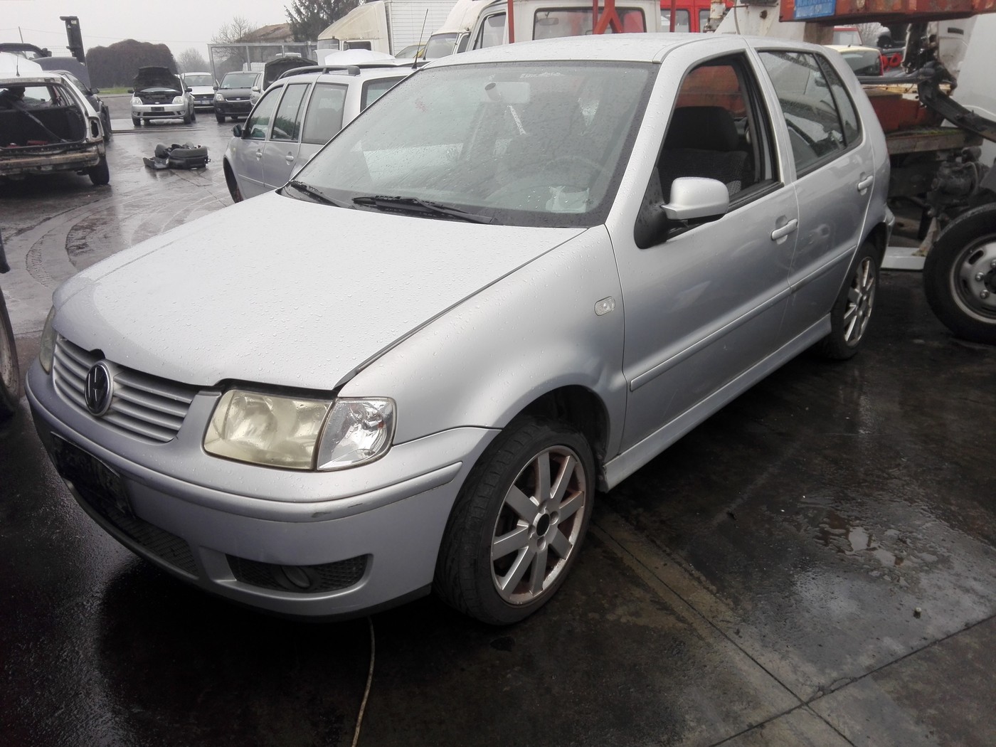 Volkswagen polo 6n2 1.4tdi tip motor amf an 2000 